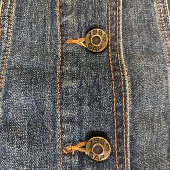 Gap Woman's Denim Jean Jacket - size: Small - Picture 3 of 8